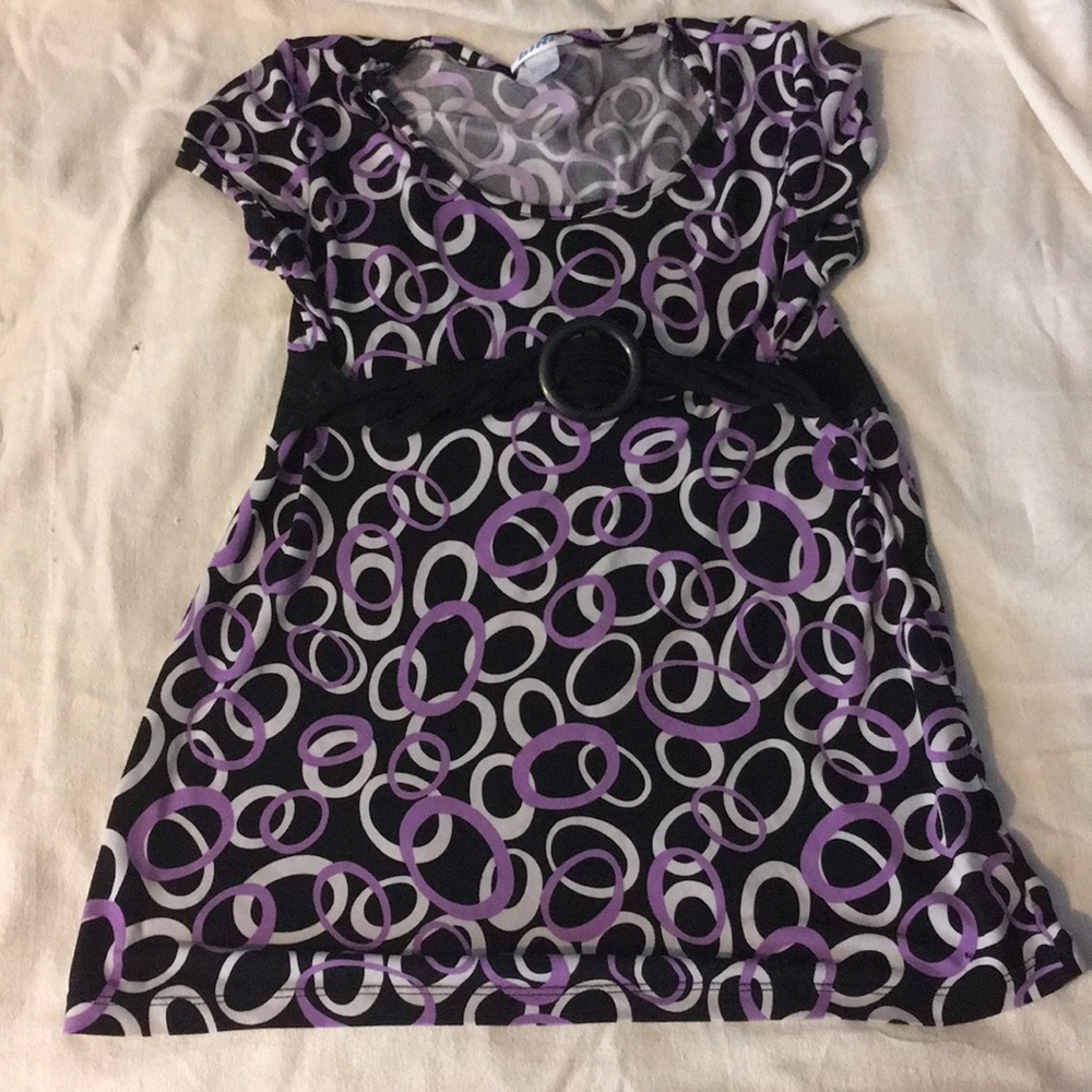 LIKE NEW. LASENZA GIRL T-Shirt!!